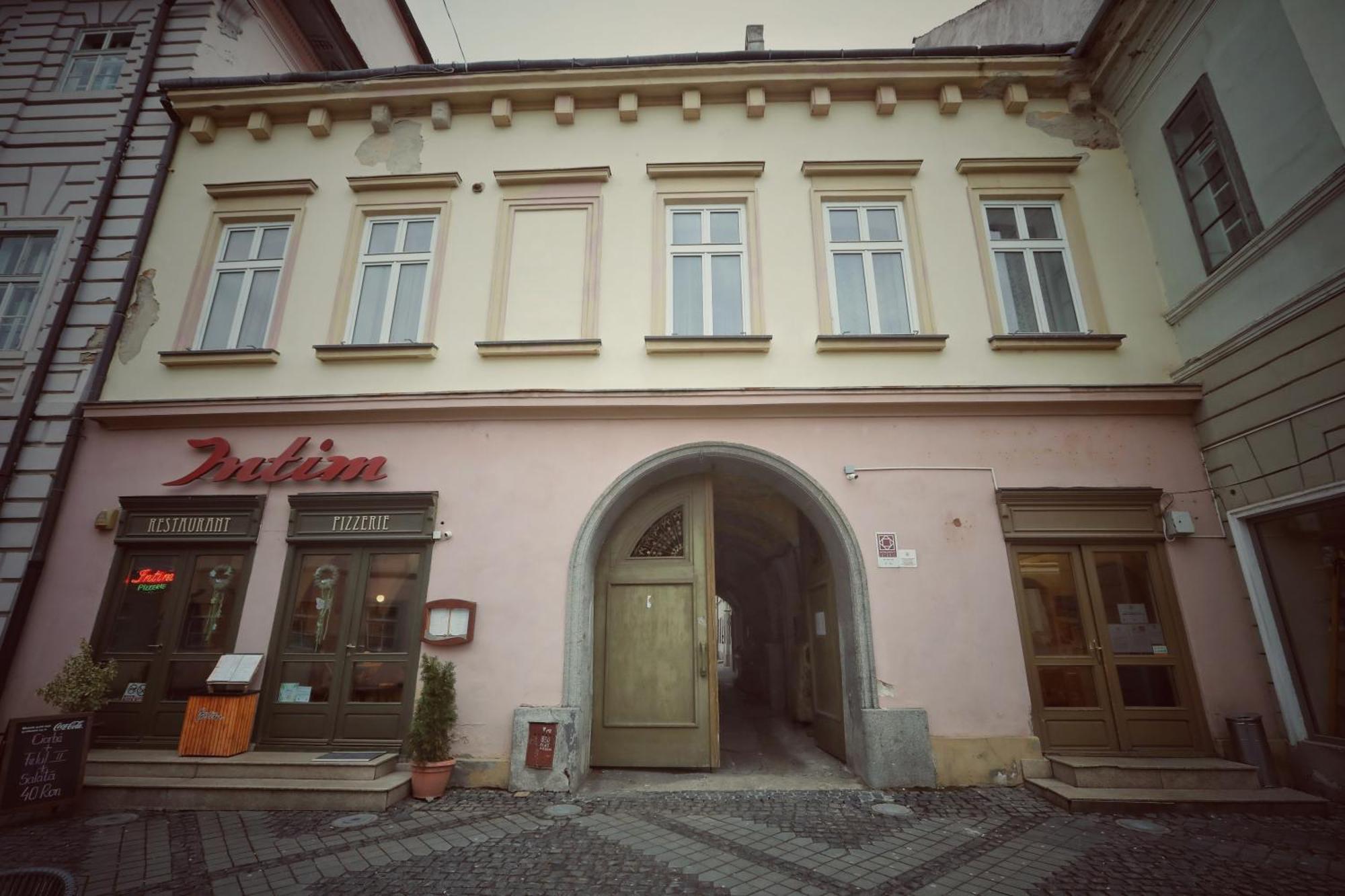 Monarch Residence Sibiu Luaran gambar