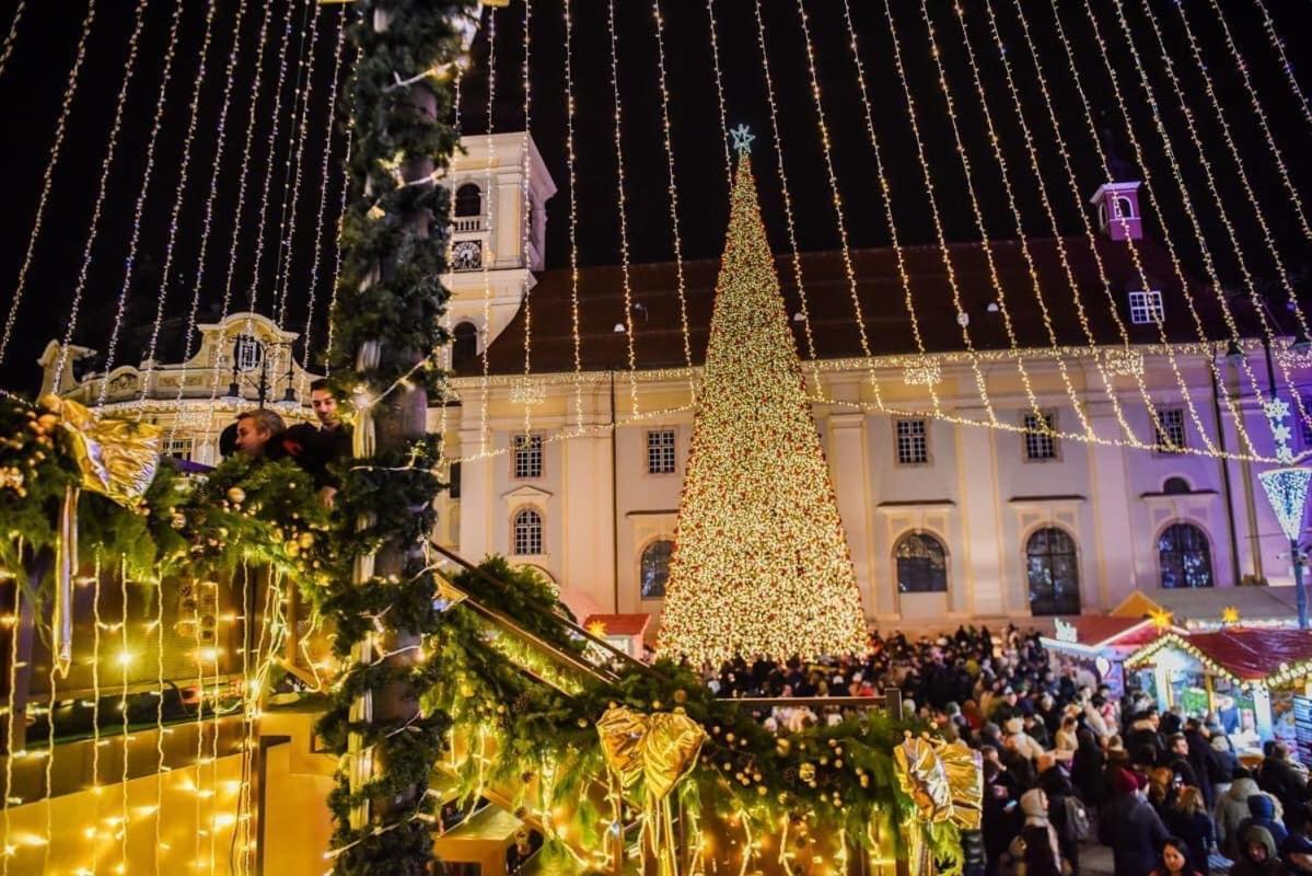Monarch Residence Sibiu Luaran gambar